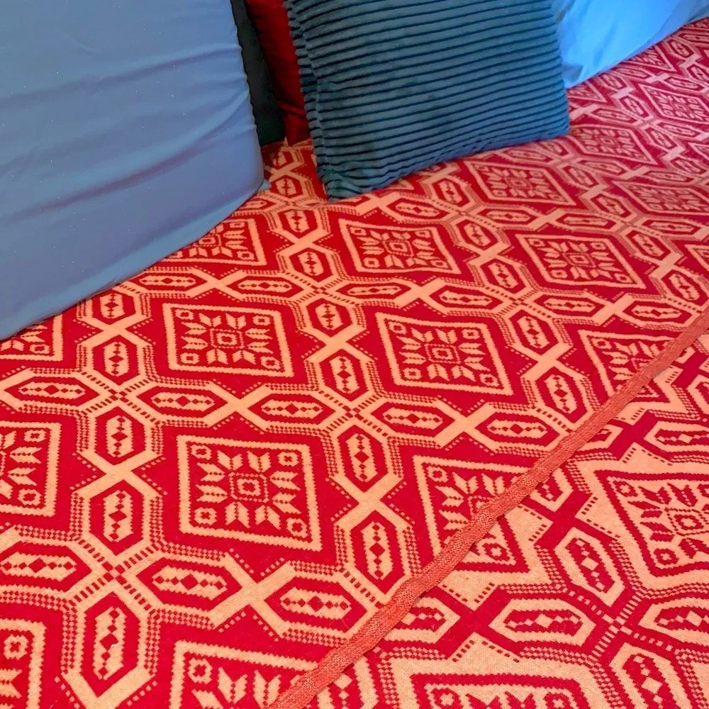 Vintage Cannon Royal Family Bedspread Red White Geometric Mid Century Full Queen